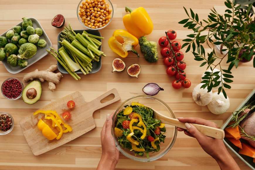 Essential Ingredients for a Healthy and Delicious Salad