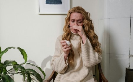 Managing seasonal allergies naturally